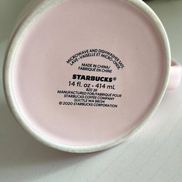 Starbucks 2020 Pink Red Lips Hearts Valentines Coffee Mug Cup Kissing Love - Picture 10 of 13